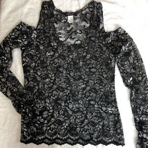 Lace over cold shoulder top. Worn 1x dinner party